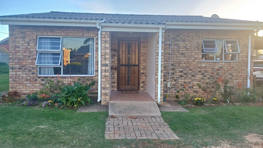 2 Bedroom Property for Sale in Bothasrus Eastern Cape